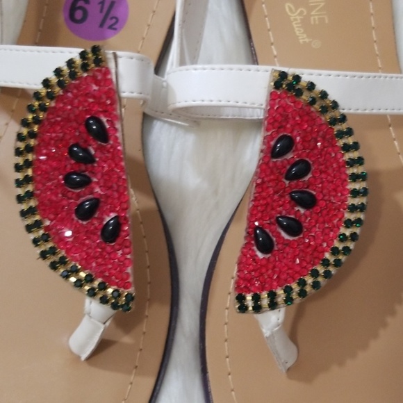 NWT Madeline Stuart Watermelon Sandals, Sz 6.5 - Picture 3 of 5